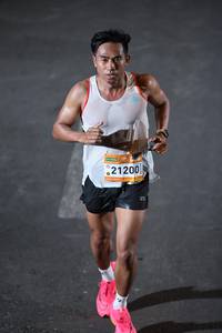 BIB: 21200
                            <button type="button" onclick="openModal(22949211)" class="btn btn-primary btn-sm float-right btn-popup" data-toggle="modal" data-target=".modal-high-quality">
                        <i class="fas fa-shopping-cart"></i> Add to Cart
                    </button>
                                            <button type="button" onclick="isThisMe(22949211, true)" class="btn btn-success btn-sm float-right btn-popup btn-isme hidden" data-toggle="tooltip" data-placement="bottom" title="นี่คือรูปของคุณใช่ไหม คลิกที่นี่เพื่อเอาเข้าอัลบั้ม">
                        <i class="fas fa-plus"></i> Add to album
                    </button>
                    <button type="button" onclick="isThisMe(22949211, false)" class="btn btn-warning btn-sm float-right btn-popup btn-isnotme hidden">
                        <i class="fas fa-ban"></i> Remove from album
                    </button>